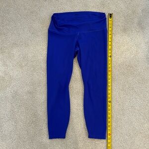 Nike Yoga vibrant blue cropped tights like new, size XL (fits 14-16)